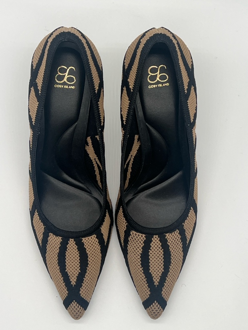 Cosy Island Pumps Womens 8.5 Comfort Heels EUC Pointed Toe - Picture 8 of 8
